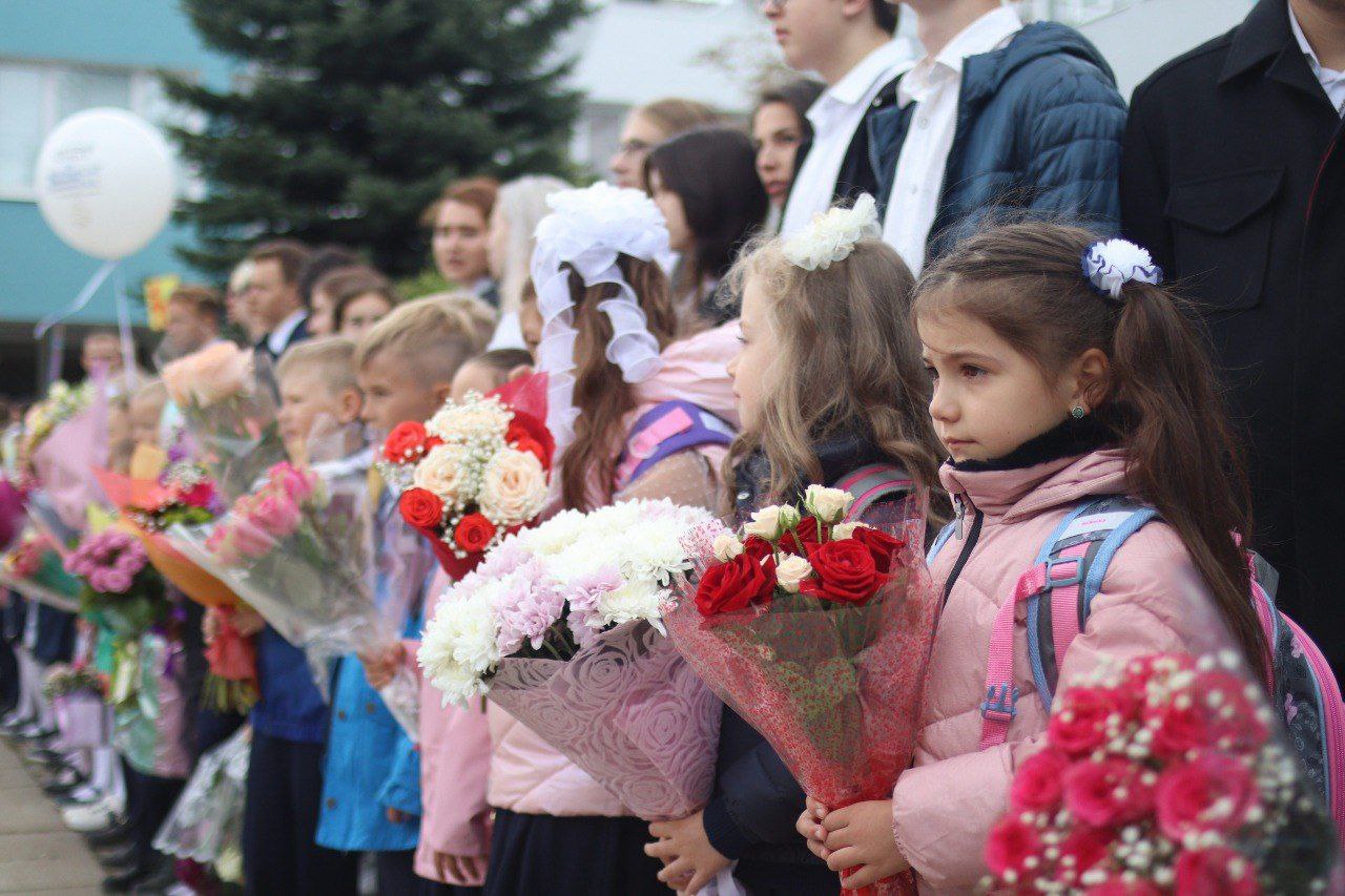 с 1 апреля по 30 июня на портале uslugi.mosreg.ru открыта запись в школу для будущих первоклашек