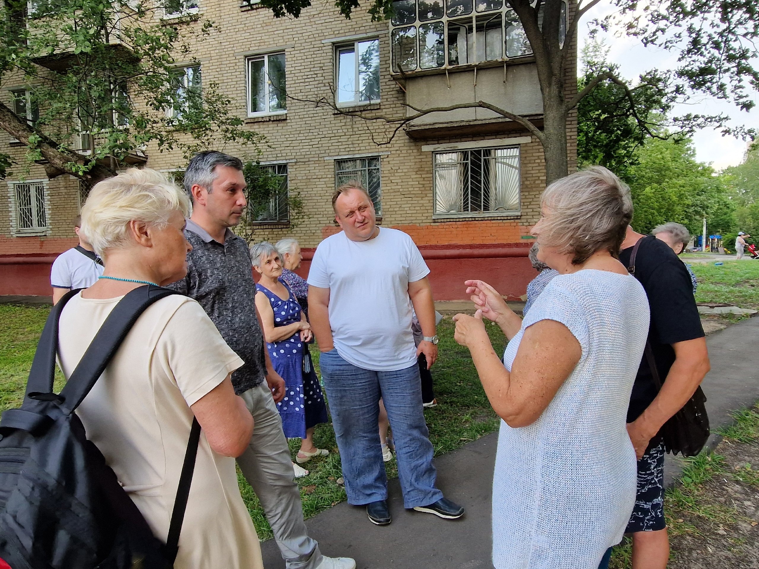 Встреча с жителями Н.В. Бощеван