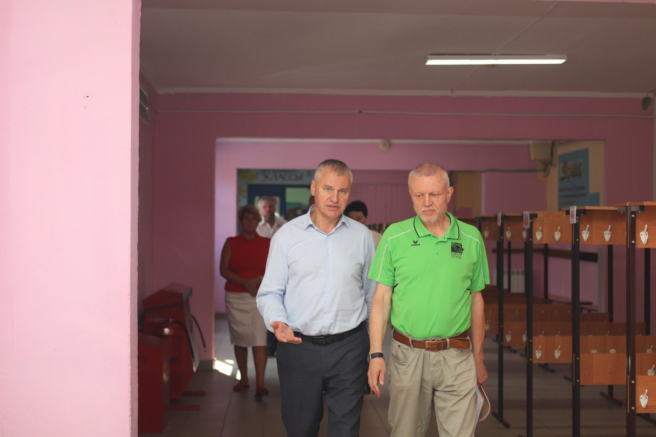 Глава городского округа Фрязино Дмитрий Воробьев посетил школу №5.