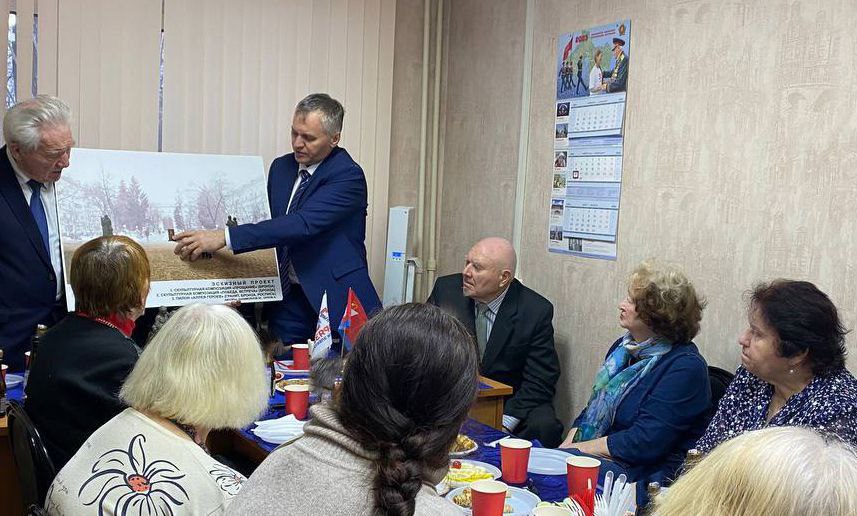 Глава городского округа Фрязино поздравил с наступающим Днём защитника Отечества участников фрязинского Совета ветеранов
