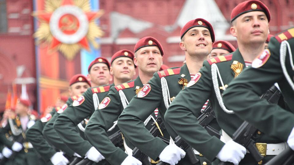 27 марта отмечается День войск национальной гвардии Российской Федерации