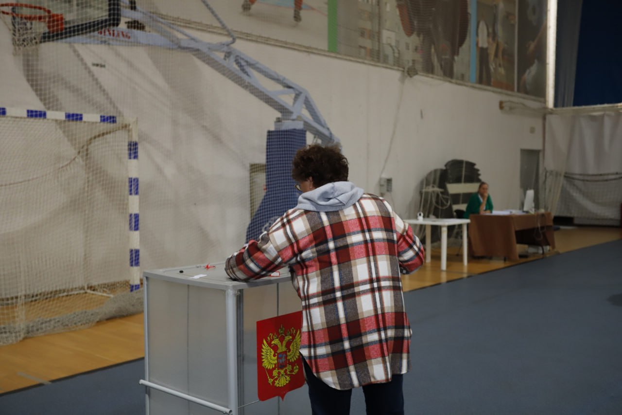 Сегодня в 8.00 25 избирательных участков открылись во Фрязино