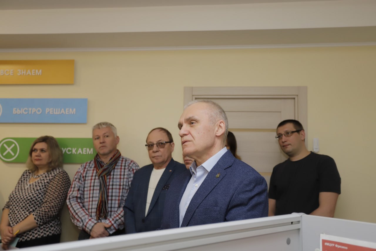 Глава городского округа Фрязино Дмитрий Воробьев провел еженедельное открытое совещание