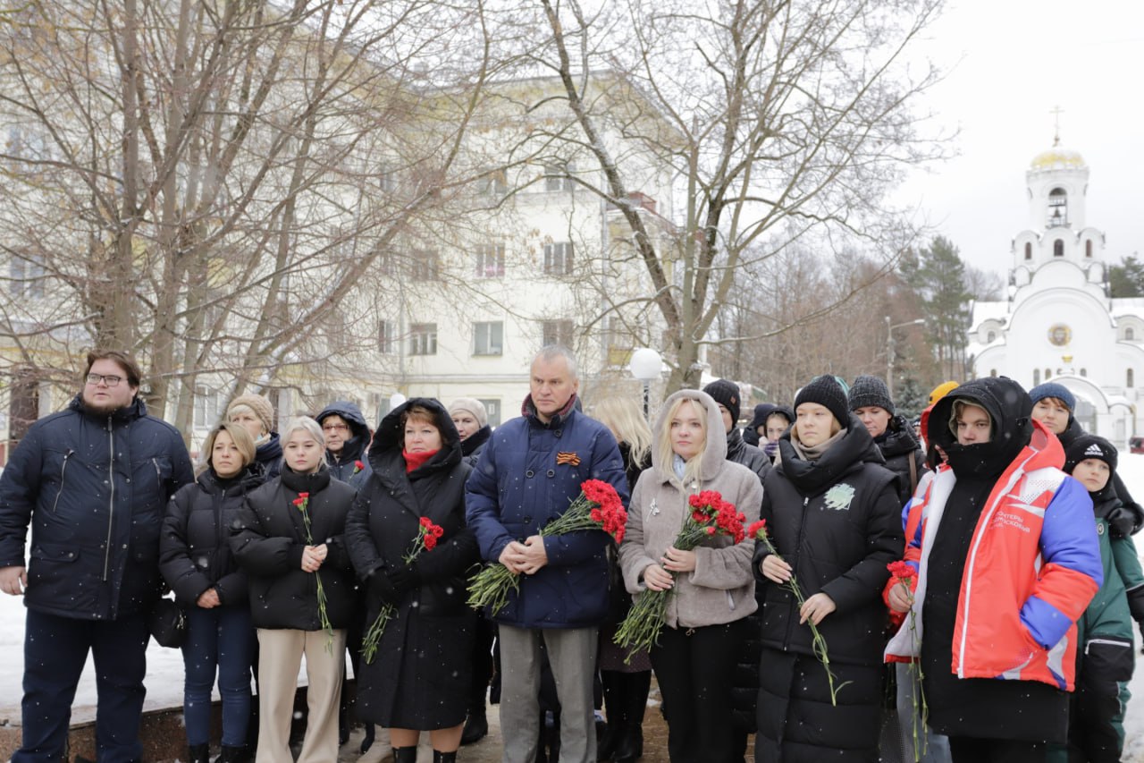 Торжественный митинг на Аллее Героев в честь 81-й годовщины окончания Сталинградской Битвы